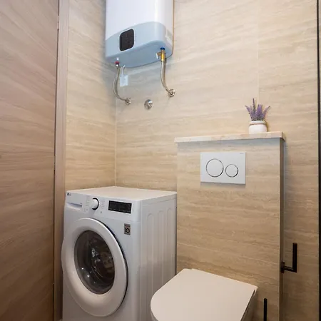 Lejlighed Kamarin Luxury