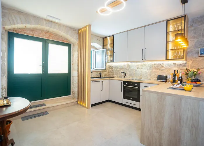 Lägenhet Kamarin Luxury Split