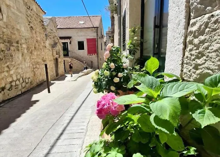 Kamarin Luxury Lägenhet Split